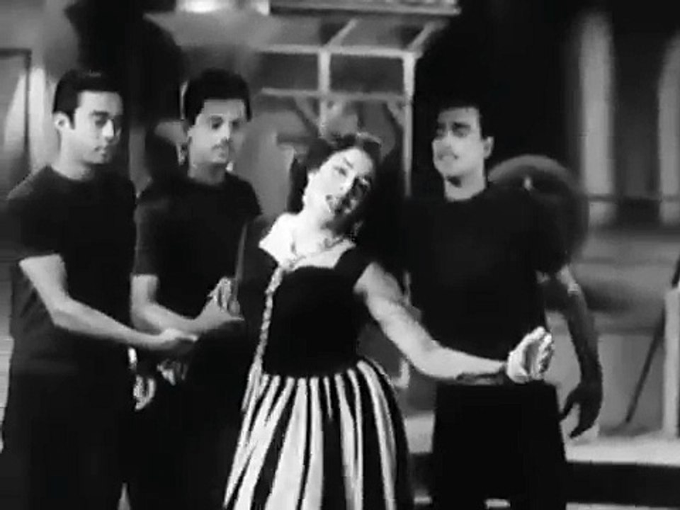 Asha Bhosle & Mohammed Rafi Superhit Classic Duet - Dekhke Teri Nazar - Howrah Bridge