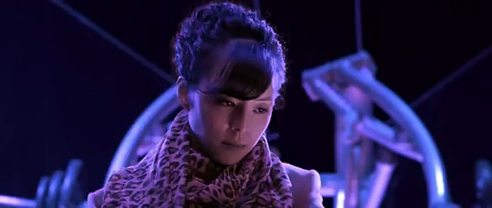 Female Disguise Unmask 13