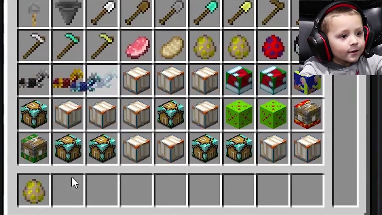 Chase plays MINECRAFT! Random Gameplay w  a 4 Year Old! FGTEEV