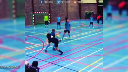 BEST SOCCER FOOTBALL VINES - GOALS, SKILLS, FAILS