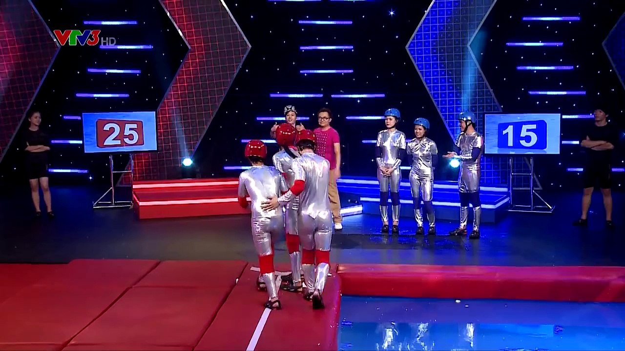 NGƯỜI ĐI XUYÊN TƯỜNG: TẬP 15 – VÒNG TƯỜNG BA – BÚT CHÌ VS KHOAN CẮT