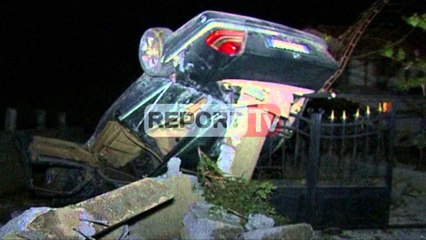 Report TV - Korçë-Kapshticë, makina del nga rruga, vdes djali 14 vjeçar