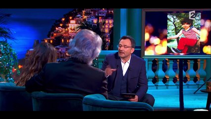 Lorsqu'elle était enfant, Joyce Jonathan s'est fait passer pour un garçon, pour ne pas décevoir sa mère.