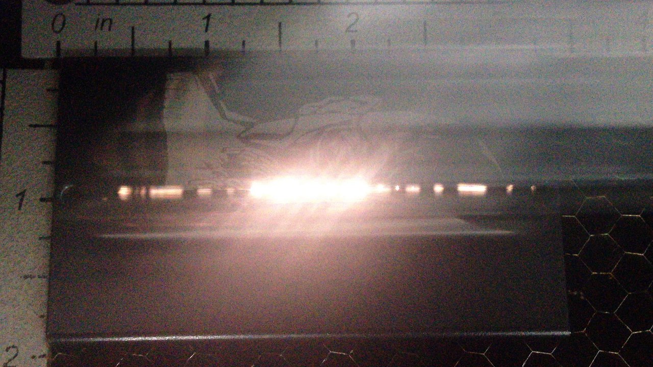 Gravure laser aluminium anodisée