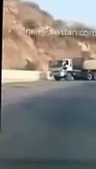 Brave car driver controls and stops 22 wheeler trailer with failed brakes on motorway in pakistan