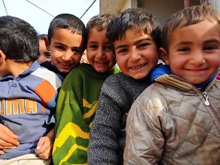 Eşref Ziya - Bir Yetim Ağlar