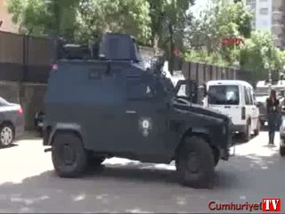 Diyarbakır'da askeri binaya el yapımı patlayıcı atıldı