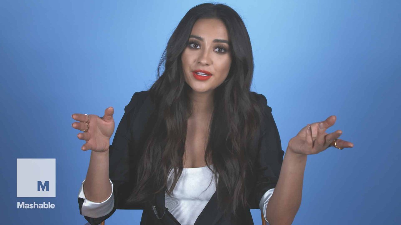 Shay Mitchell's top 11 pro tips to help moms (c...