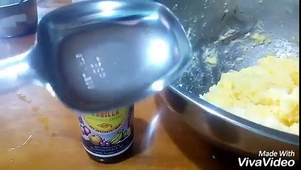 How to make Fluffy Vanilla Sponge Cake (Homemade)