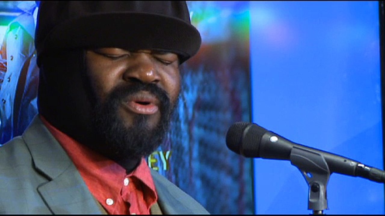 Gregory Porter reprend "You send me"