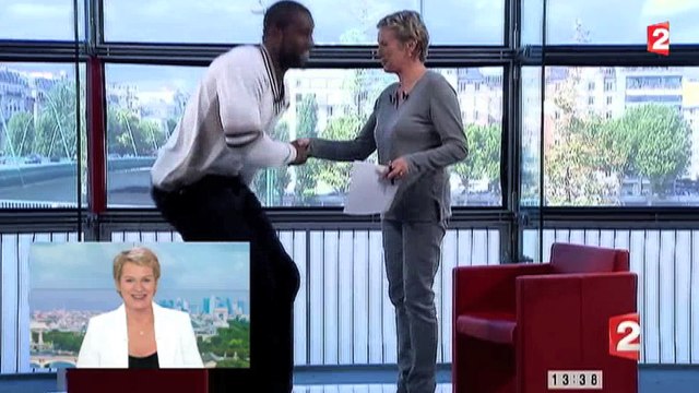 Sujet hommage à Elise Lucet dans son dernier 13 Heures