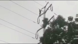 Man Suicide Attempt Death By Electric Shock In INDIA