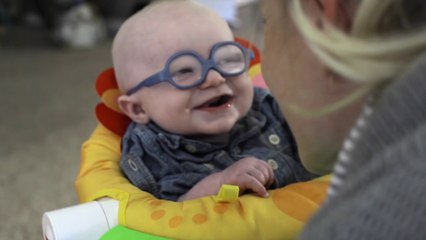Watch: Baby sees mom for the first time