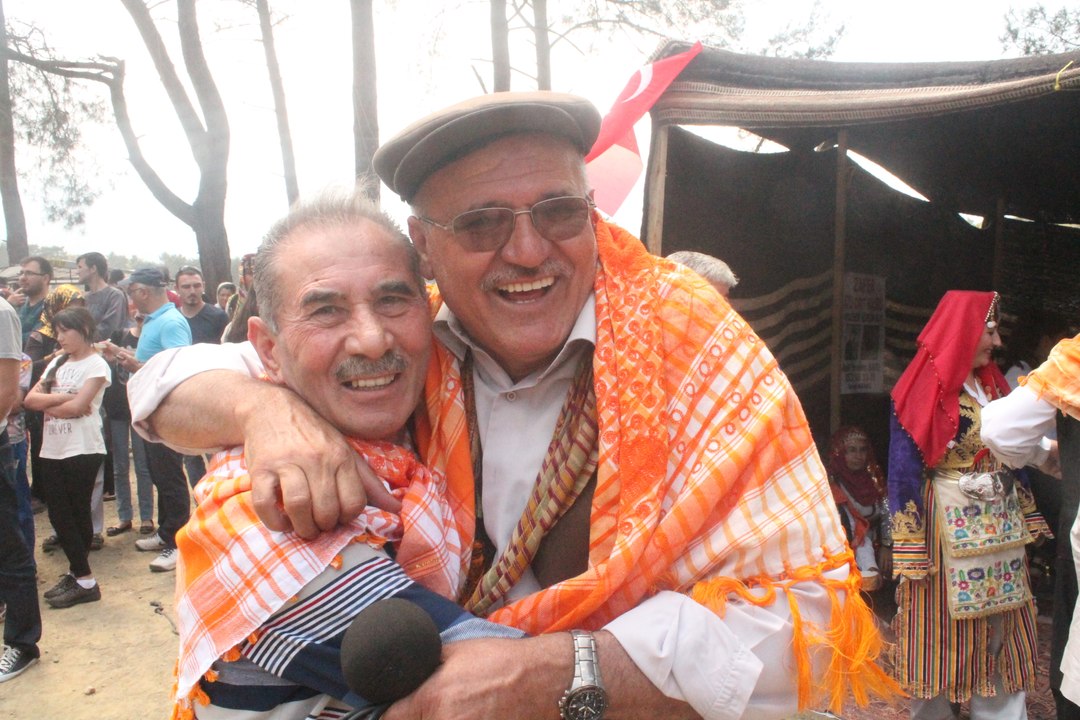 Antalyalı Şair Veli Tez-ANTALYA DÜZLERÇAMI YÖRÜK ŞÖLENİ ''TANINMIŞ SİMALAR'