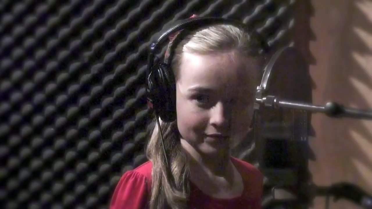 Sabrina Carpenter - Sueños Rotos - YouTube
