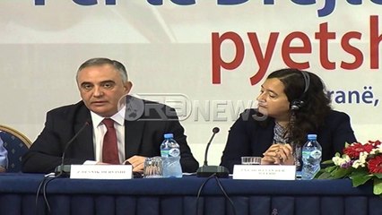 Dervishi: Institucionet neglizhojnë, s’ japin informacion;Harito: S’kërkojnë qytetarët- Ora News