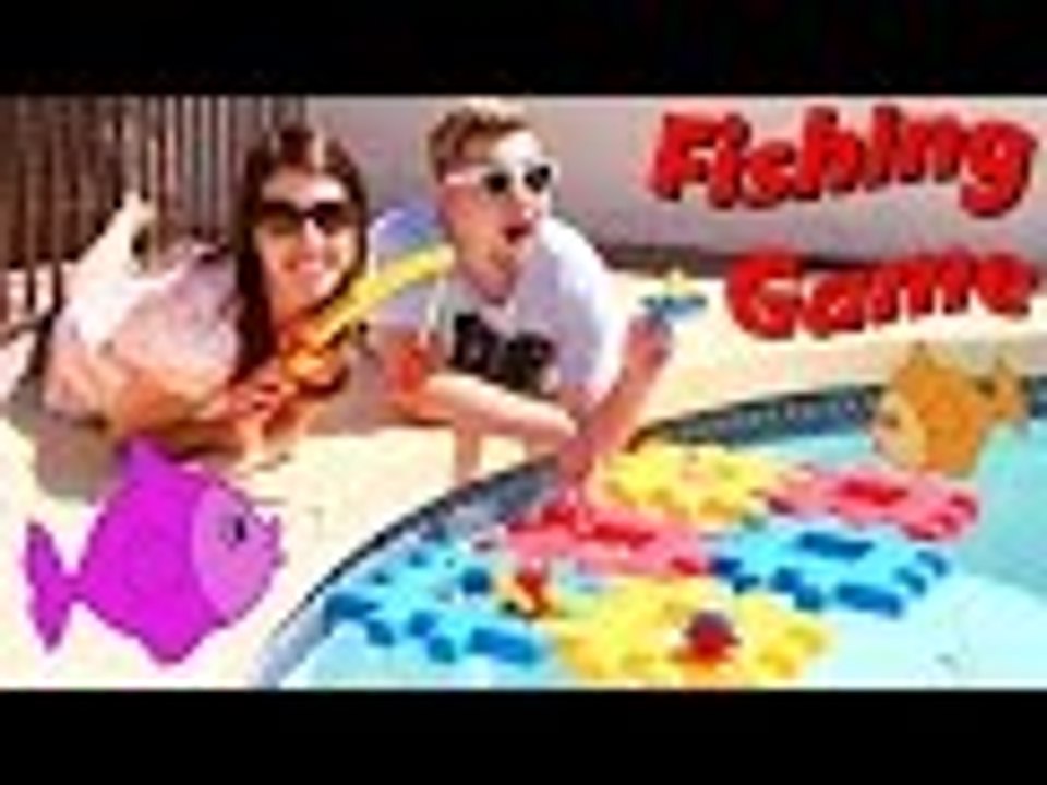 Disney | Fishing Game Swimming Pool Challenge Surprise Toys in Little Tikes Giant Waffle Blocks DisneyCarToys