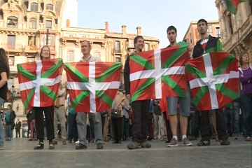 Eurovisión rectifica y retira la ikurriña de la lista de banderas prohibidas