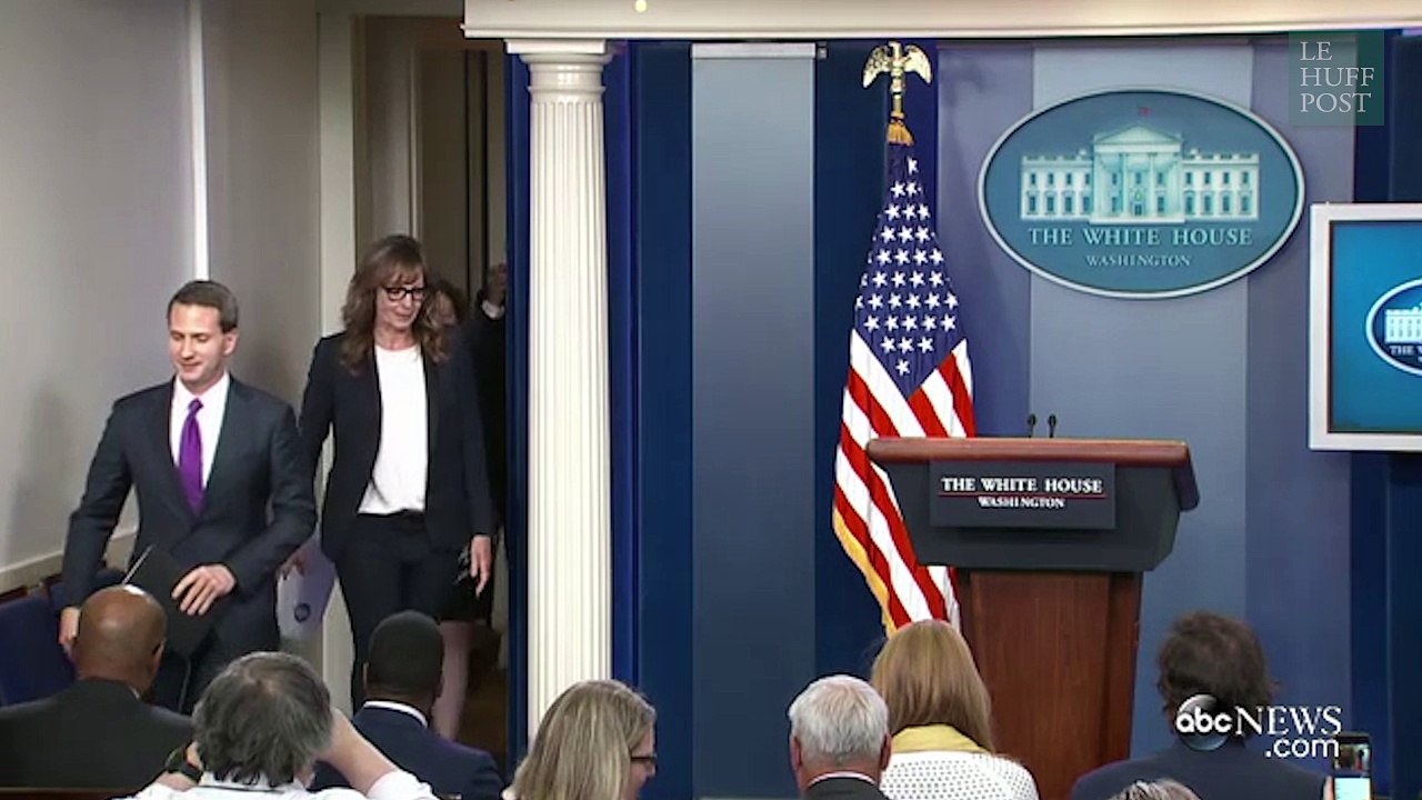 CJ Cregg de "À la Maison Blanche" est de retour...
