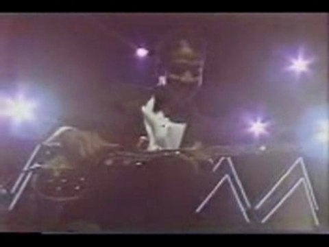 Stanley Clarke: Bass Solo