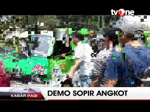 Tolak Sistem Satu Arah, Sopir Angkot di Bogor Gelar Sweeping
