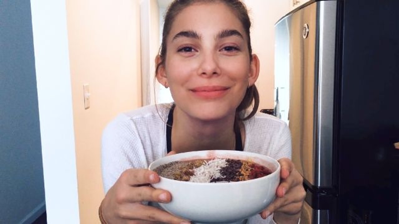 Cami Morrone Makes the Ultimate Post-Workout Sm...