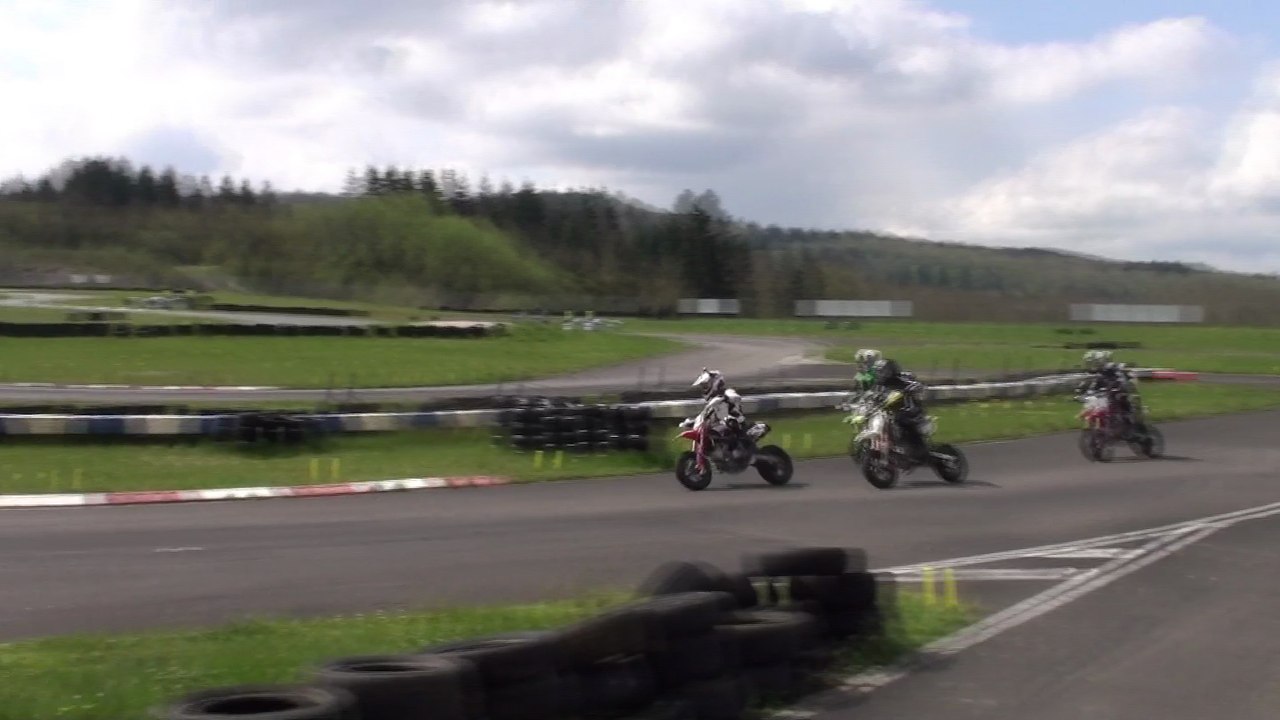 Championnat Suisse PIT BIKE Moirans en montagne Manche 2