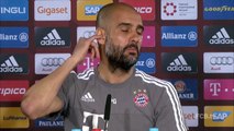 Pep Guardiola scherzt - Manuel Neuer soll Tor schie_en FC Bayern M_nchen - Borussia M_nchengladbach