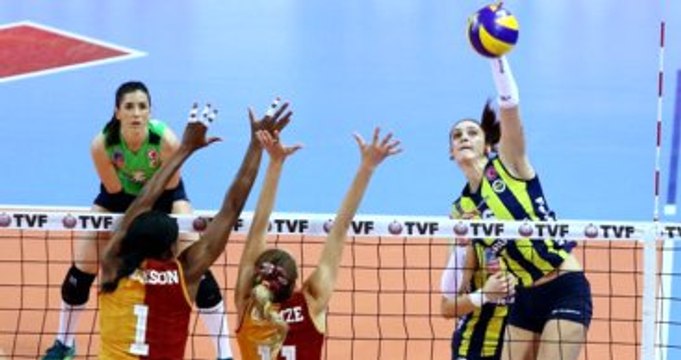 Galatasaray Voleybol Takımı, Fenerbahçe'nin Şampiyonluk Yolunu Açtı