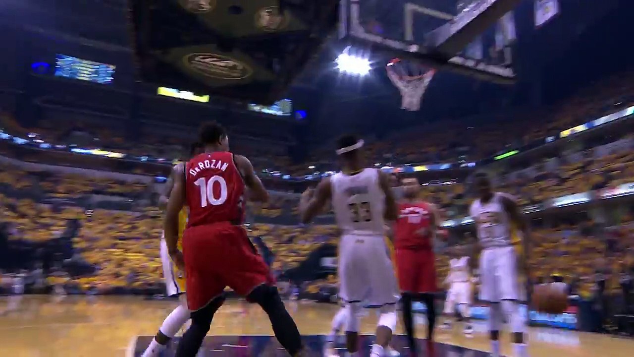 DeMar DeRozan Monster Putback!