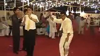 Umar Akmal & Adnan Akmal Dance with drunk new video ha