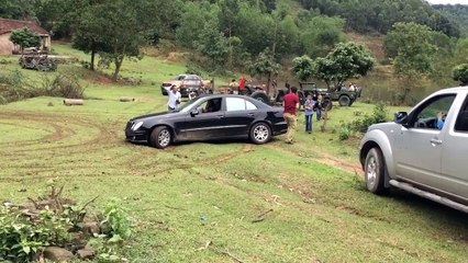 Biểu diễn lái xe ô tô đỉnh nhất Việt Nam