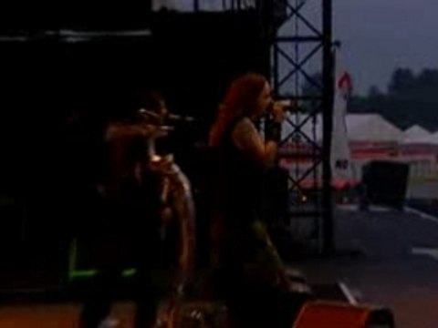 KoRn - Predictable + Blind (Graspop Metal Meeting 2007)