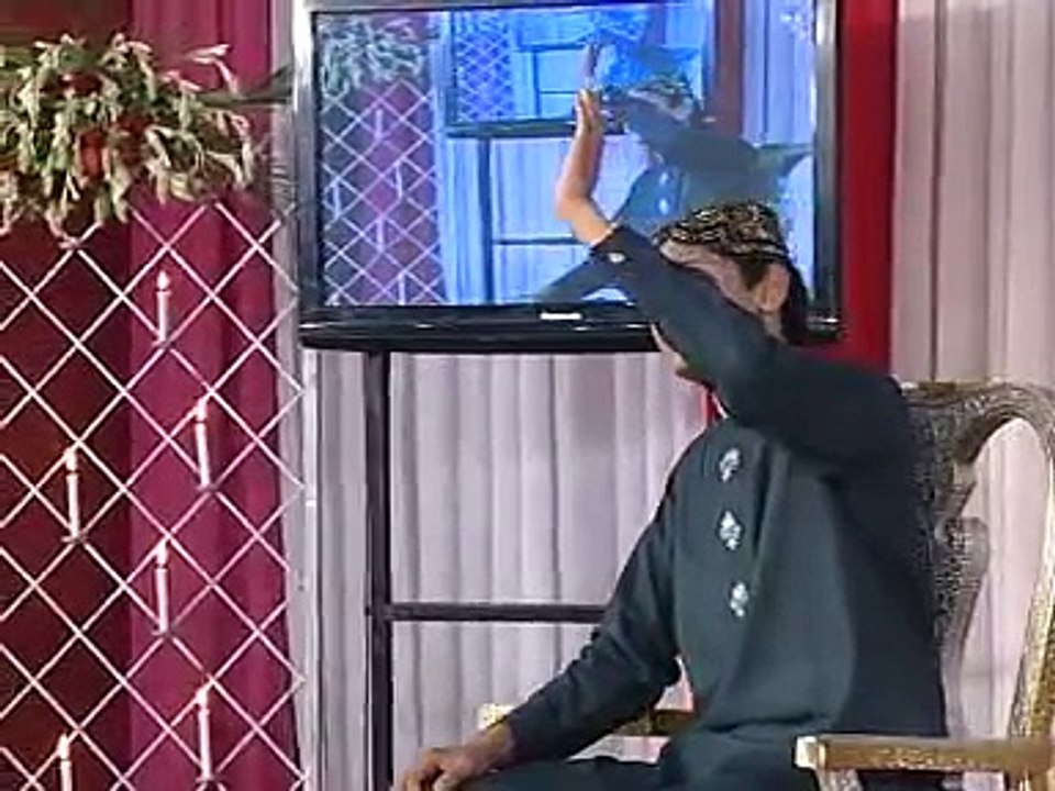 Bismillah Sarkar Agaye Ne - Umair Zubair Qadri - [new best naat 2016]
