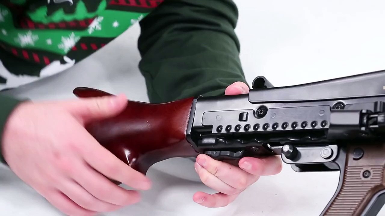 A&K MG42 Airsoft Machine Gun Review