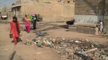 تقرير: نصف أطفال باكستان بلا تعليم