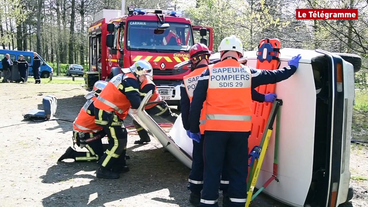 Carhaix. Foule aux portes ouvertes chez les pompiers