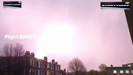 Watch Planes struck by lightning before landing in London