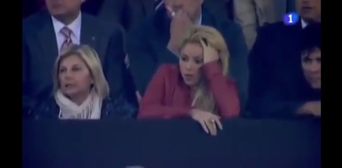 Cristiano Ronaldo OWNED Shakira