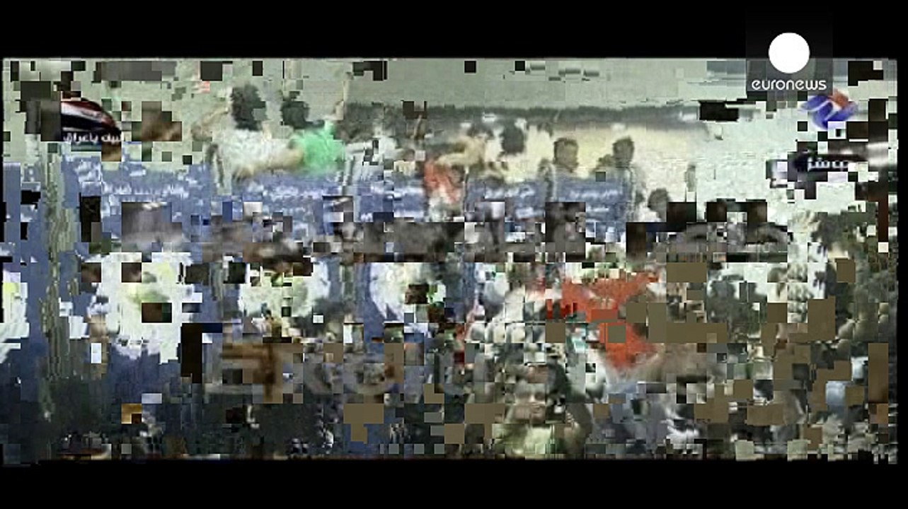 Şii lider Sadr taraftarları Irak Meclisi'ni bastı