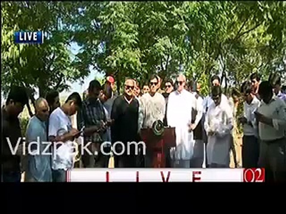 Imran Khan's complete media talk before leaving for Lahore