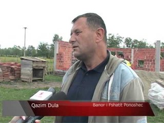 Lajme - Dhurohen mjete financiare për ndërtimin e shtëpive