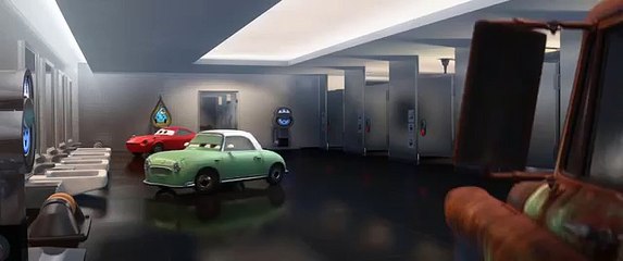 gen16.com: Cars 2 - Japanese bathroom clip (en castellano)