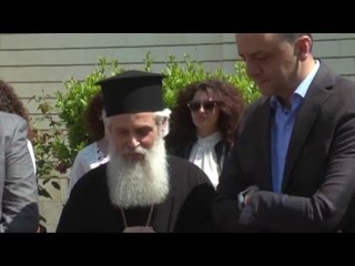 Report TV - ‘Dhurata e Pashkëve’, ALUIZNI i jep certifikatën Kishës në Durrës