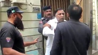 Funny Police in  Pakistan