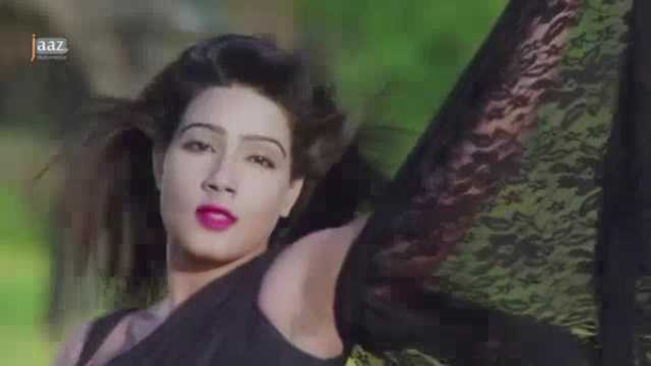 মাহিয়া মাহির সাথে ডিপজলের গরম ছবি অনেক দামে কেনা!