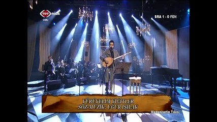 Uğur Işılak - Yürüyelim Yiğitler