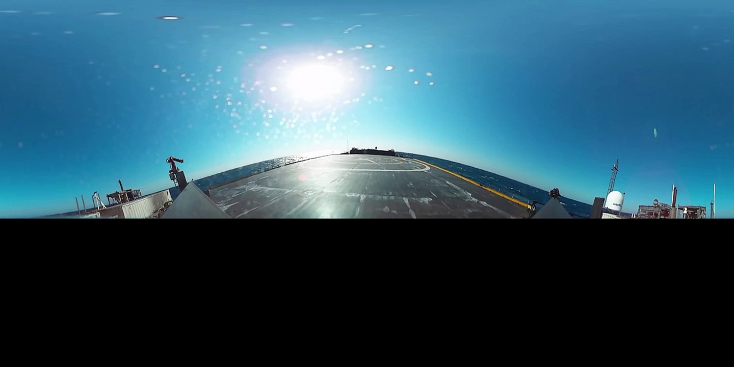 360 View | First Stage Landing on Droneship