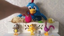 Galinha Pintadinha Eggs Surprises Kinder Ovos Surpresas brinquedos baratinha play doh kids toys