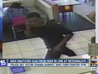 Phoenix PD looking for man who stole gun from McDonald's cutsomer